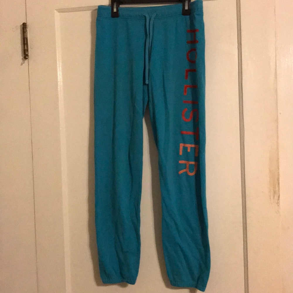 Hollister Jordan pants